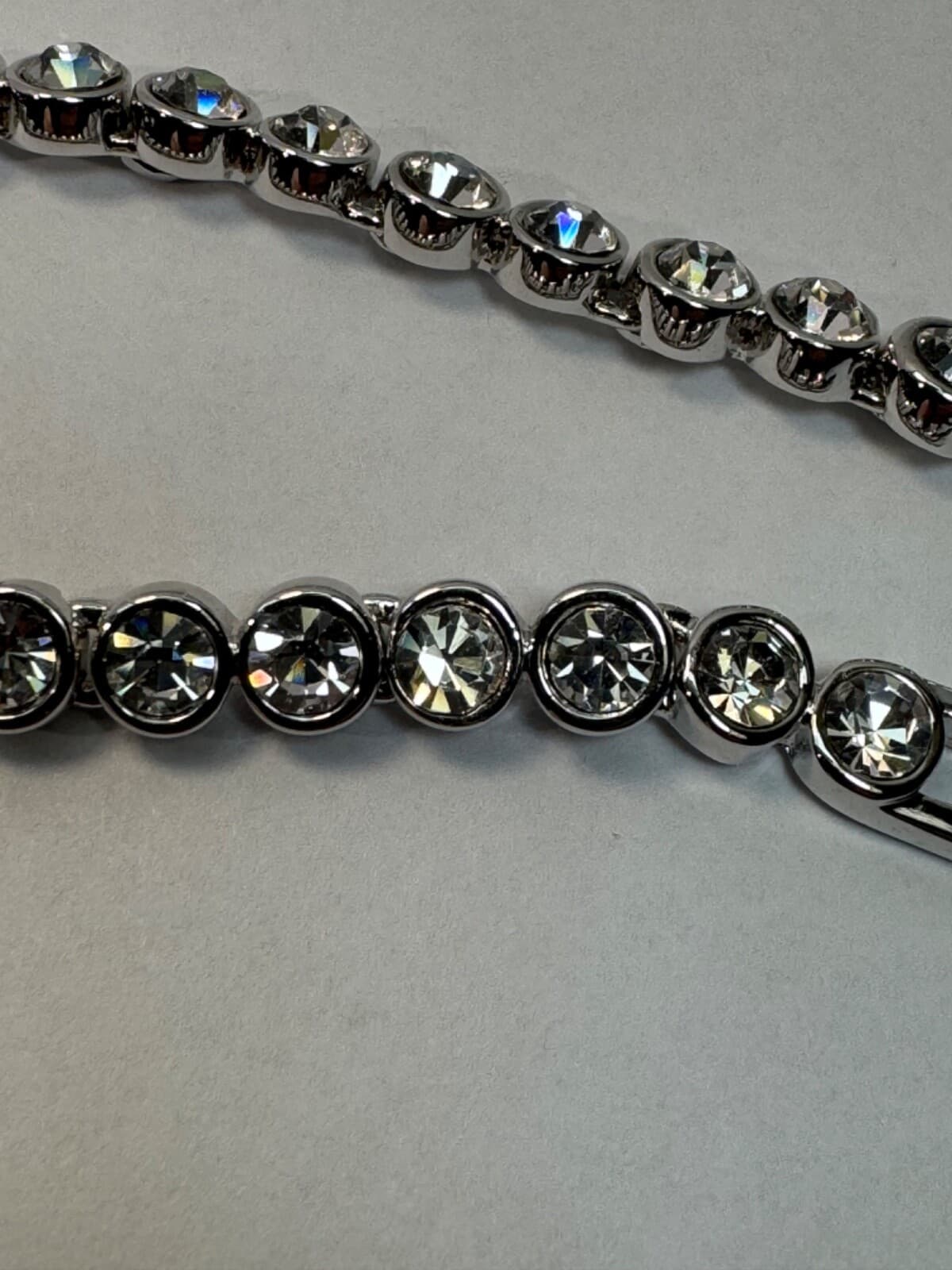 Silver White Rhinestone Tennis Bracelet 7.5” Diamond Look Jewelry - Thumbnail 4