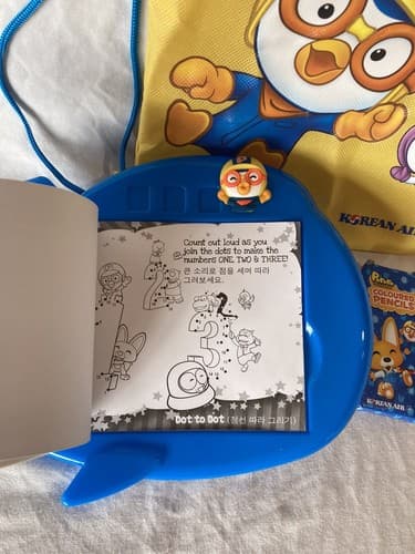 New Korean Air Pororo: The Little Penguin Travel Bag w/ Coloring Book & Pencils - Thumbnail 4