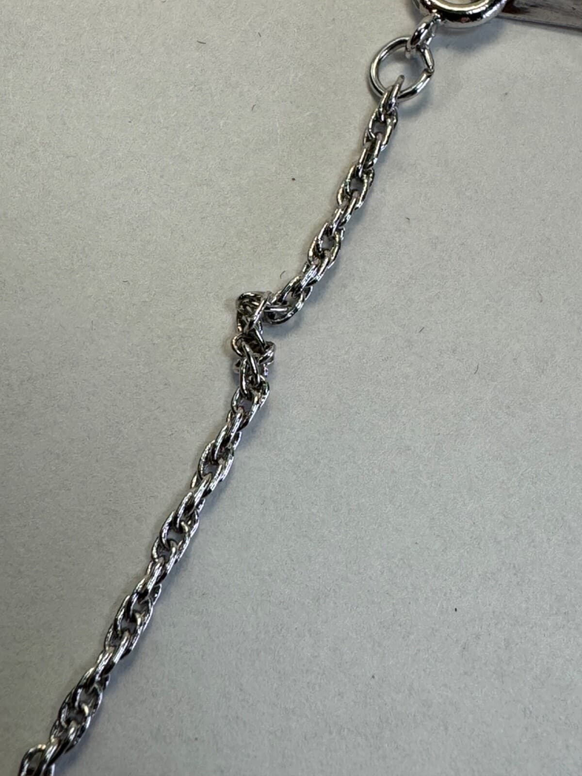 Vintage AVON Chain Necklace Bow Pendent Silver Tone 18” Jewelry - Thumbnail 7