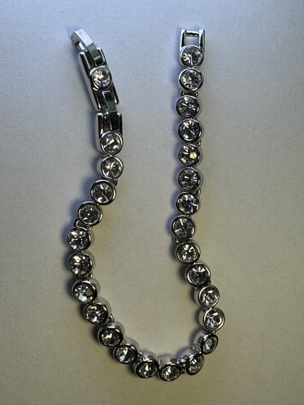 Silver White Rhinestone Tennis Bracelet 7.5” Diamond Look Jewelry - Thumbnail 9
