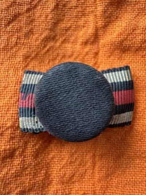 WWI-WWII Hindenburg With Crossed Swords Lapel Button-Original, Great Condition! - Thumbnail 4