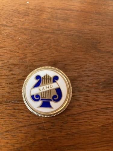 Vintage Band Class High School College lapel hat pin Reunion Music