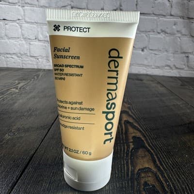 Dermasport SPF 50 Facial Sunscreen Lotion Broad Spectrum 80 Min Water Resistant - Thumbnail 2