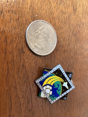 boeing NASA lapel hat Pin STS-122 1E Space Shuttle ATLANTIS Mission ISS Assembly - Thumbnail 3