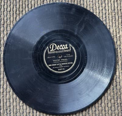 Lot Of 4 Different Bing Crosby 78 RPM Decca records Shellac - See Description - Thumbnail 8