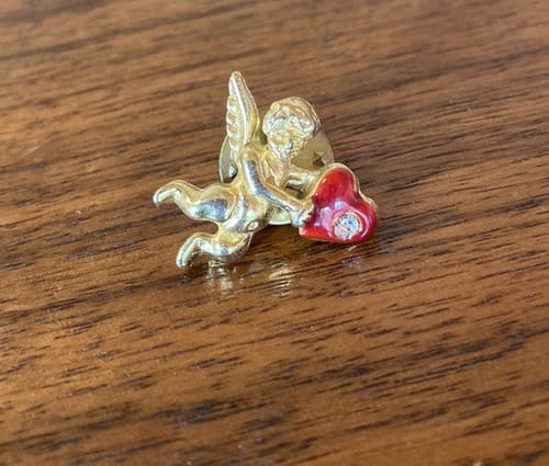 Vintage Gold Tone Cupid With Red Heart With Jewel Lapel Hat Pin Valentin’s