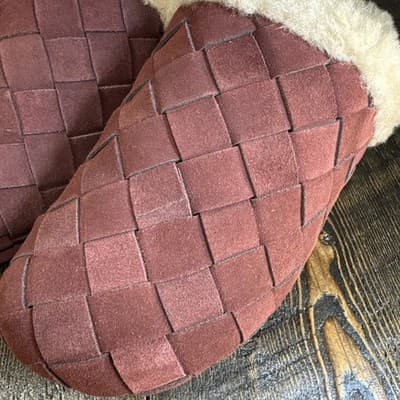 CUSHIONAIRE Cliché Genuine Suede Woven Mule Slippers Women 9M - Indoor Outdoor - Thumbnail 2