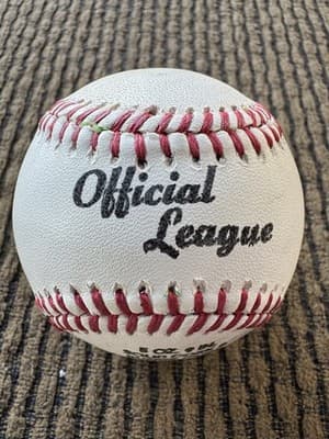 Brooks Robinson Autographed Baseball, Baltimore Orioles, From 1980’s - Thumbnail 4
