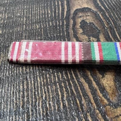 Original British Made US Army Good Conduct European Theater Pin Back Ribbon - Thumbnail 7