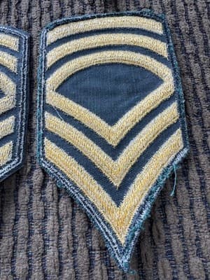 Lot Of 4 Vintage, WWII, United States Sergeant Army Patches-Original-Great Shape - Thumbnail 10