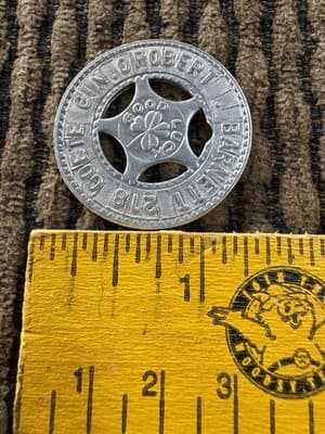 Lot Of 2 Vintage Tokens - Record & Detach - Good Luck, Cincinnati Ohio - Thumbnail 6