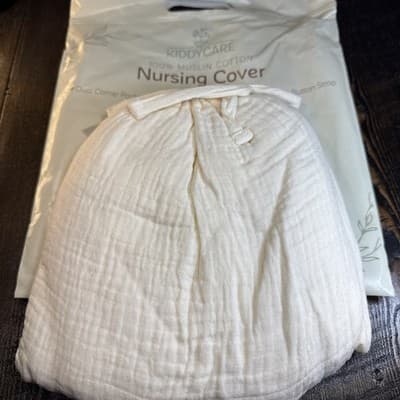 Kiddycare Muslin Nursing Cover – Lightweight Breastfeeding Shawl Cream - Thumbnail 2