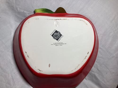 PLENTIFUL PANTRY 2005 RED APPLE STONEWARE BAKING OVEN PIE SERVING DISH - Thumbnail 2