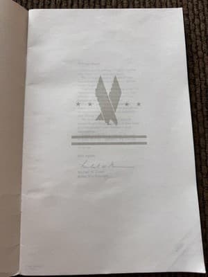 4 Different American Airlines Flagship First Class 1994 Menus - Thumbnail 3