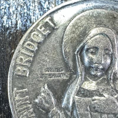 Vintage Saint Patrick & Saint Bridget Pray For Us Pendant Creed Sterling - Thumbnail 4