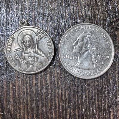 Vintage Saint Patrick & Saint Bridget Pray For Us Pendant Creed Sterling - Thumbnail 5