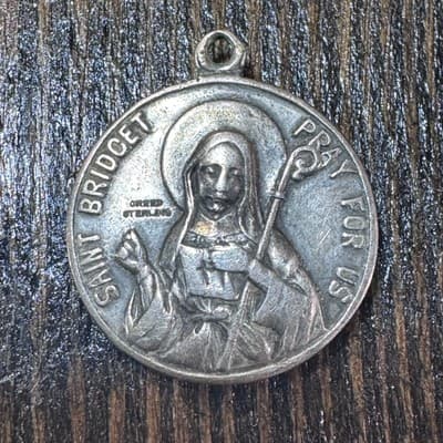 Vintage Saint Patrick & Saint Bridget Pray For Us Pendant Creed Sterling - Thumbnail 2