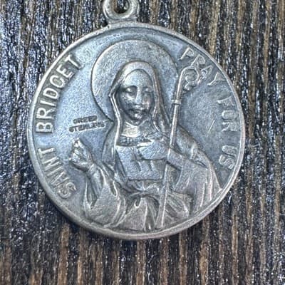 Vintage Saint Patrick & Saint Bridget Pray For Us Pendant Creed Sterling - Thumbnail 6