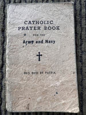 5 Vintage WWII Era, Army/Navy-Catholic Prayer Books - Song Book-Going Home Books - Thumbnail 11