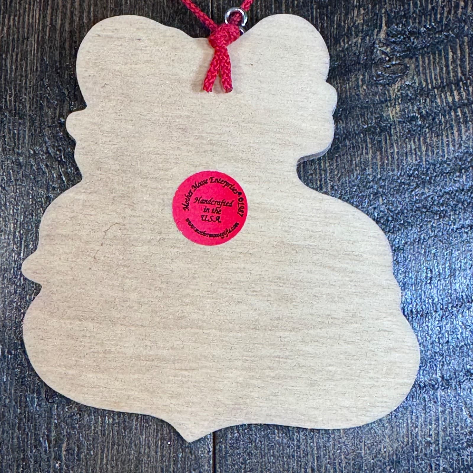Vintage Christmas Holiday Tree Ornament - Mount Rainier Hugging Bears - Thumbnail 2