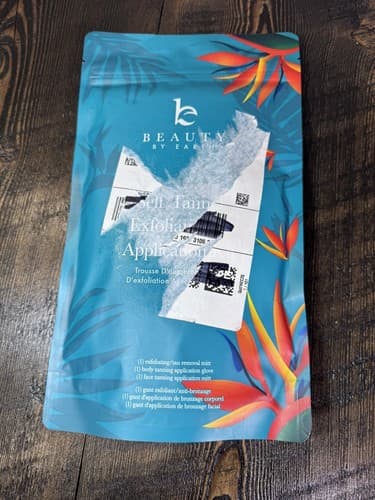 NEW Beauty By Earth Self Tanner Exfoliation & Application Kit (Glove & Mitts) - Thumbnail 4