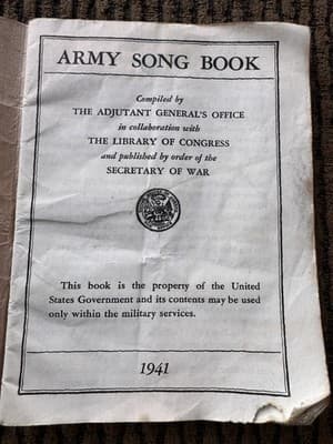 5 Vintage WWII Era, Army/Navy-Catholic Prayer Books - Song Book-Going Home Books - Thumbnail 4
