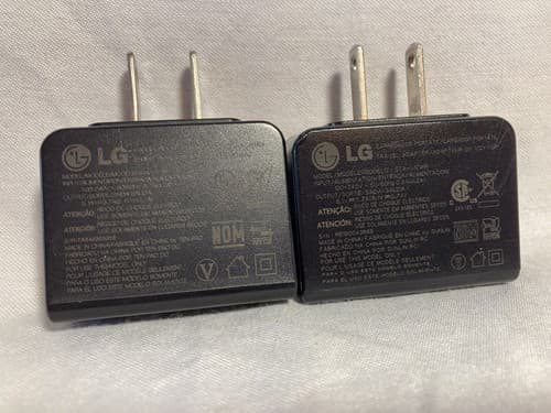 LOT OF 2 LG STA-U17WT And STA-U17WR USB Travel Charger Power Adapter Brick - Thumbnail 3