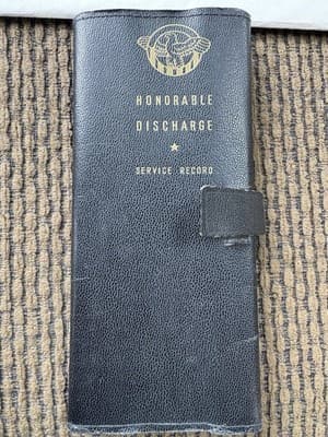 Vintage WWII Era US Army Honorable Discharge Papers & Records, W/Leather Folder - Thumbnail 19