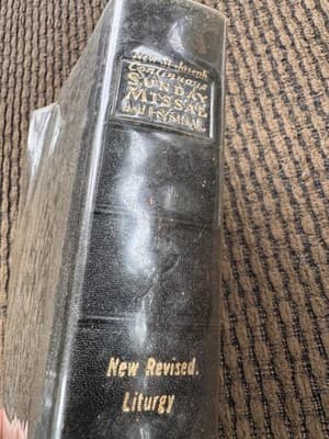 1967, New Saint Joseph Sunday Missal and Hymnal With Cover - Thumbnail 4