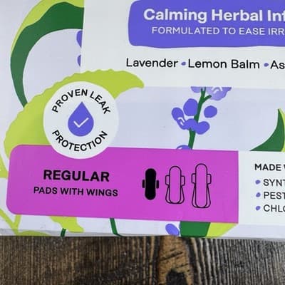 The Honey Pot Company Regular Pads with Wings Herbal Infused - 20 pack - Thumbnail 3