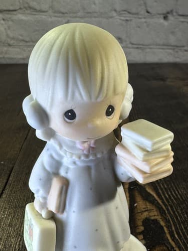 Precious Moments Growing in Grace Age 5 Birthday Gift Blonde Girl Books 136247 - Thumbnail 6