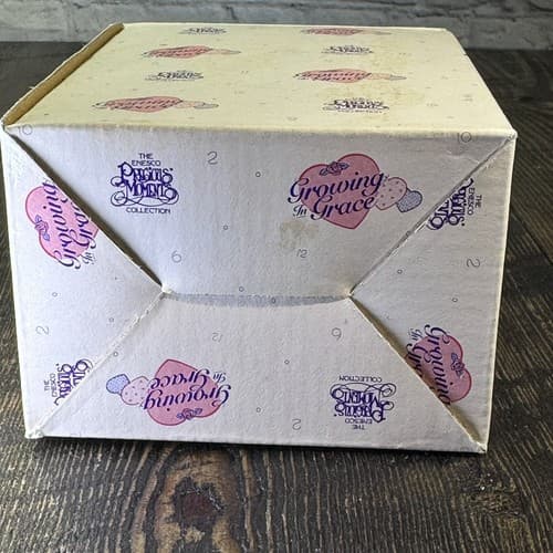 Precious Moments Growing in Grace Age 1 Birthday Gift Blonde Girl Cake 136190 - Thumbnail 19