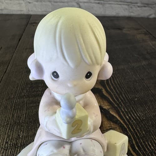 Precious Moments Growing in Grace Age 2 Birthday Gift Blonde Girl 136212 - Thumbnail 6