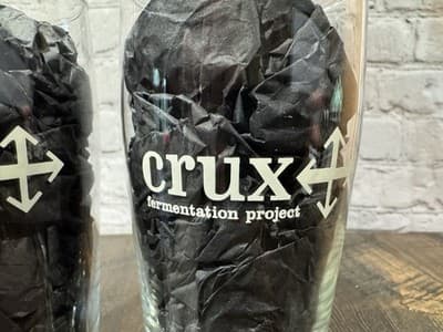 Set Of 2 Crux Fermentation Project, Bend Oregon, 0.35, 12 Oz Beer Glasses - Thumbnail 4