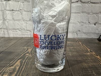 Lucky Envelope Brewing Craft Beer Pint Glass 16oz, Seattle Wa. - Thumbnail 4