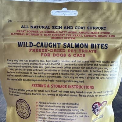 Nibble & Nourish Salmon Fish Bites Freeze Dried Raw Treats Dogs & Cats - Thumbnail 5