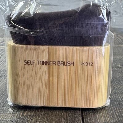 Keshima Self Tanner Brush Tanning Brush for Face and Body Kabuki Tan - Thumbnail 4