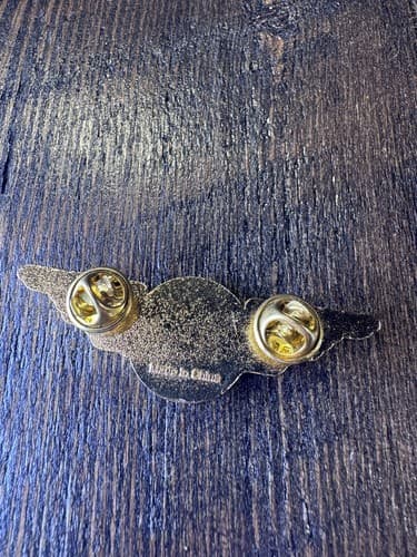 Alaska Airline Wings Hat Lapel Tie Push Back Pin Gold Metal Airplane Vintage - Thumbnail 3