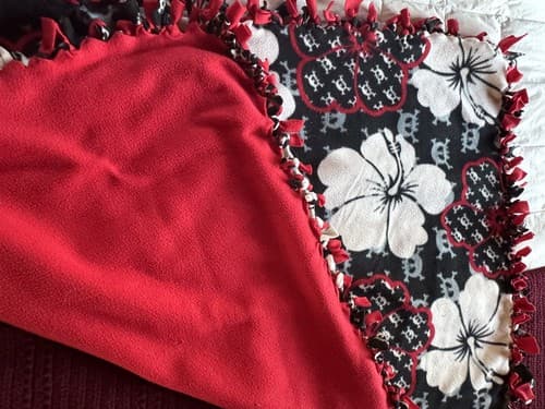 Fleece Tie Knot Throw Blanket 2 Sided 40” X 48” Floral Red White Black Handmade