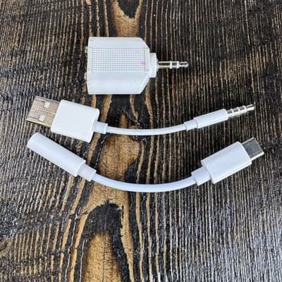 3 pcs - USB A to 3.5mm male audio - USB C to 3.5mm female Audio - 3.5mm Splitter