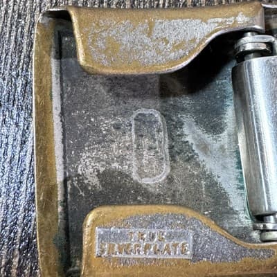 Vintage Giant Grip Belt Buckle Made In USA Letter B *true Silver Plate* - Thumbnail 7