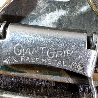 Vintage Giant Grip Belt Buckle Made In USA Letter B *true Silver Plate* - Thumbnail 5