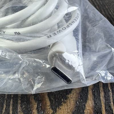 USB to USB C Cable - White - 22 AWG x 2 - 8 feet charging cord - Apple - Samsung - Thumbnail 3