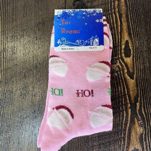 Holiday themed 3 pair crew socks Christmas Snowflakes Santa Pink women’s 9-11 - Thumbnail 5