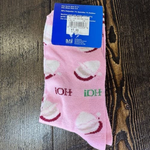 Holiday themed 3 pair crew socks Christmas Snowflakes Santa Pink women’s 9-11 - Thumbnail 6