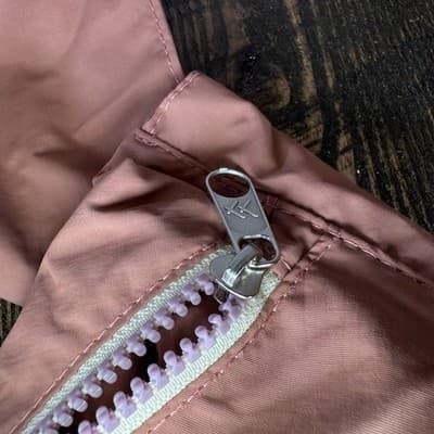 Thread Carry On Slouchy Bag - Mauve Crinkle Nylon - Satchel - Pockets - Zipper - Thumbnail 7