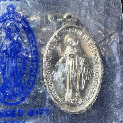 VTG Father Doyle The Central Association of the Miraculous Medal - Gold Color