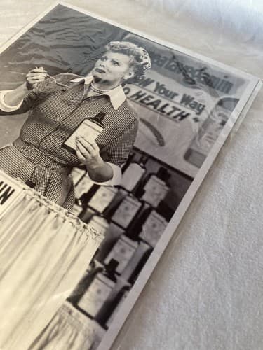 I LOVE LUCY 8X10 PHOTO TV PICTURE LUCILLE BALL VITAMEATAVEGAMIN Fuji photoPaper - Thumbnail 4