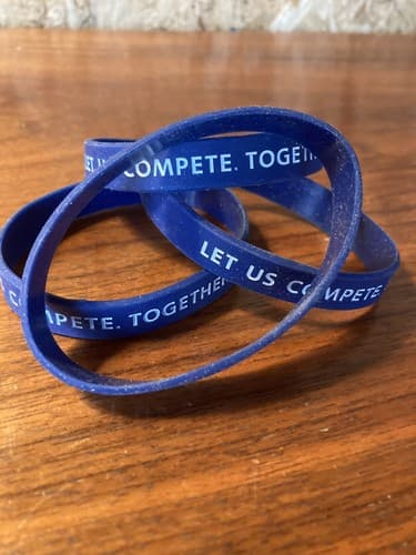 Blue Silicone Wristband American Airlines US Airways set of 4 baller band - Thumbnail 2