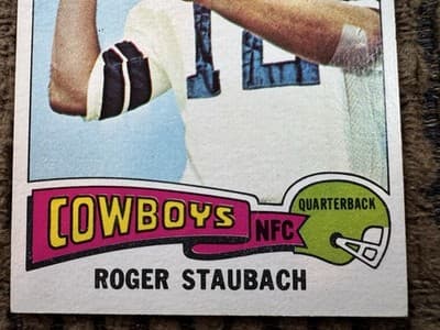 1975 Topps - Roger Staubach Dallas Cowboys #145, Bob Griese Miami Dolphins #100 - Thumbnail 6